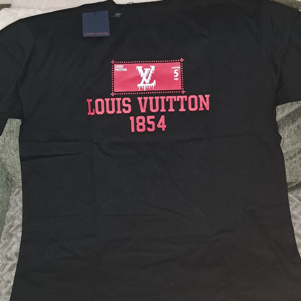 Louis Vuitton t-shirt